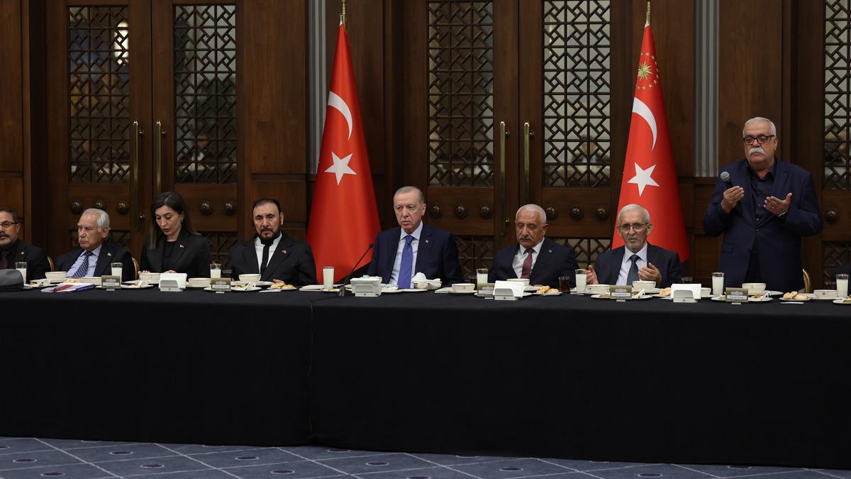 Cumhurbaşkanı Erdoğan: "Kerbela nın acısı hala y&uuml;reğimizde" 1