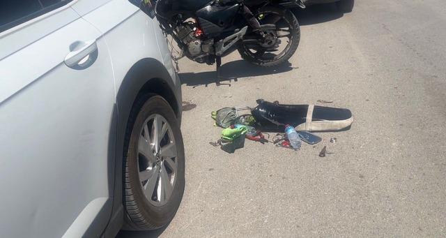 Motosikletin &ccedil;arptığı yaya yaralandı 2