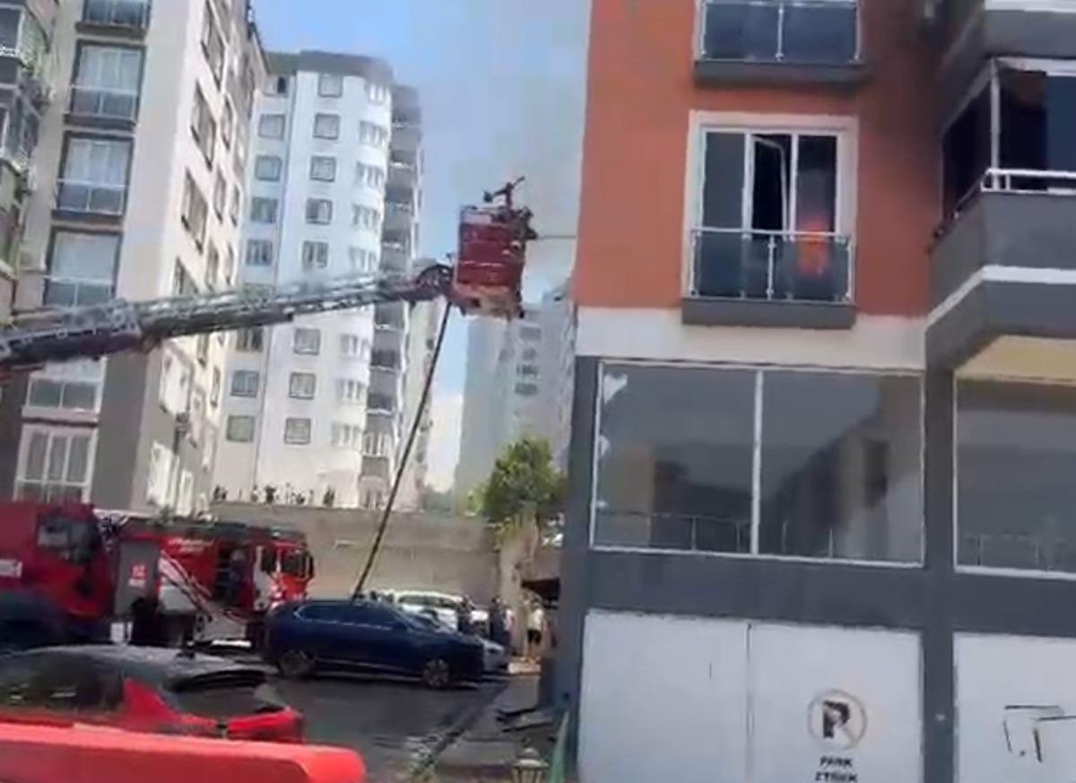 Kahreden yangın: 3 kişi hayatını kaybetti 3