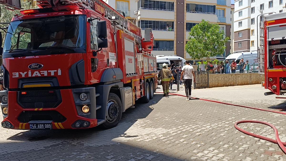 Kahreden yangın: 3 kişi hayatını kaybetti 1