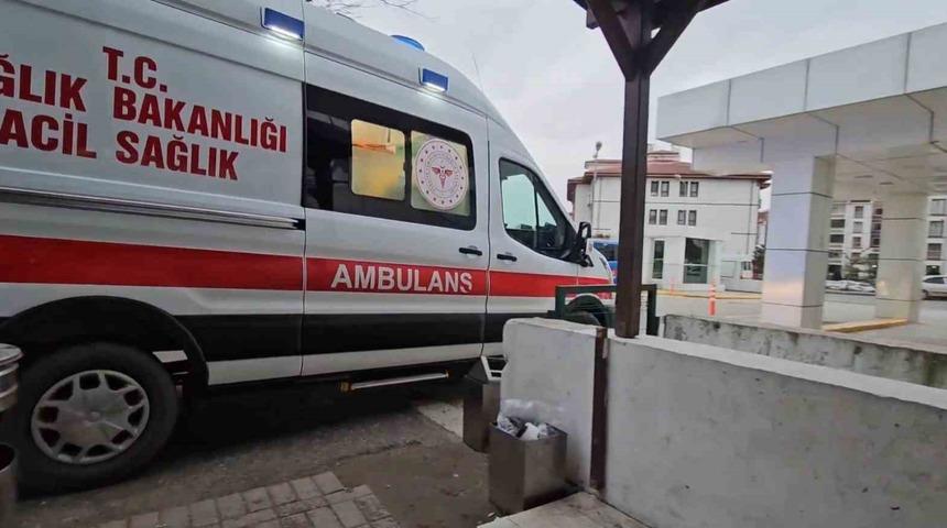 3 metre y&uuml;kseklikten d&uuml;şen elektrik teknikeri, hastanede hayatını kaybetti