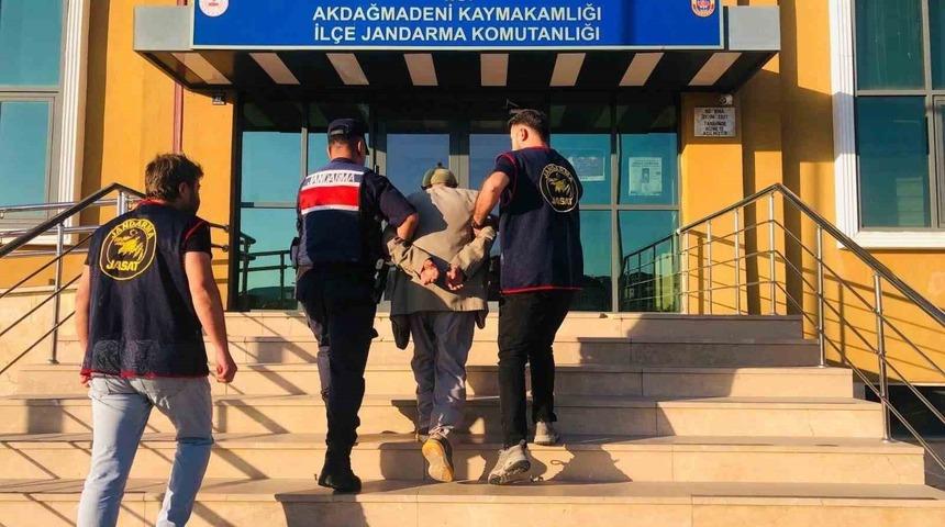 Yozgat&rsquo;ta kesinleşmiş 23 yıl hapis cezası olan firari h&uuml;k&uuml;ml&uuml; yakalandı