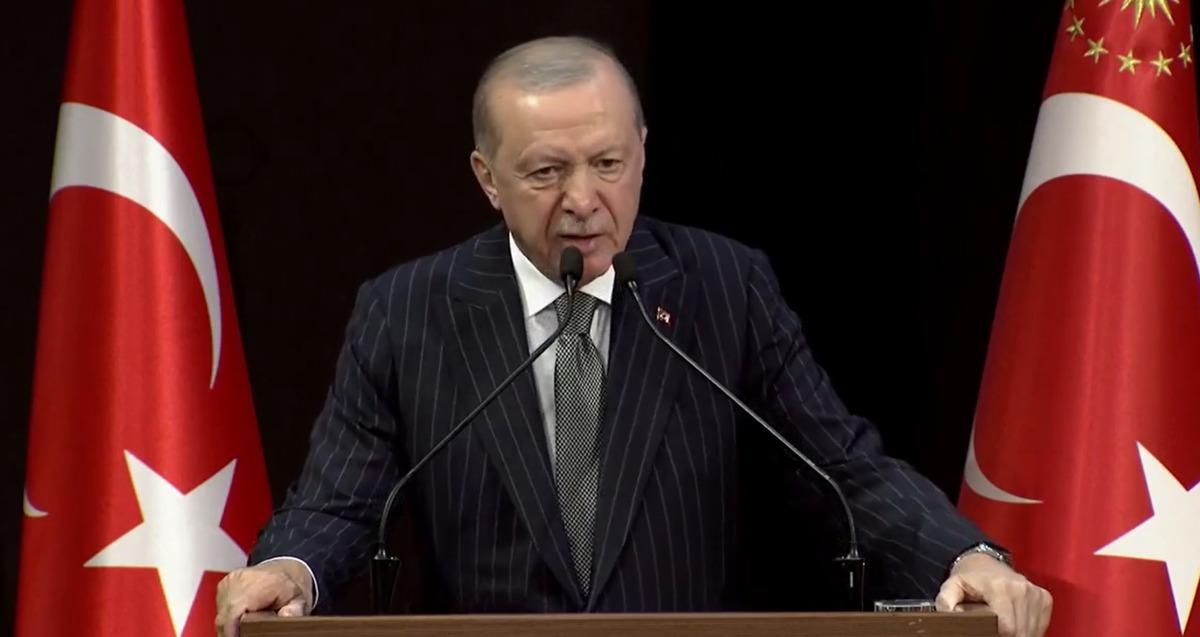 Rasim Arı ve Mesut &Ouml;zarslan AK Parti de! Erdoğan partilileri uyardı: "Bazı arkadaşlarımız da bu ters akıntıya kapılıyor" 1