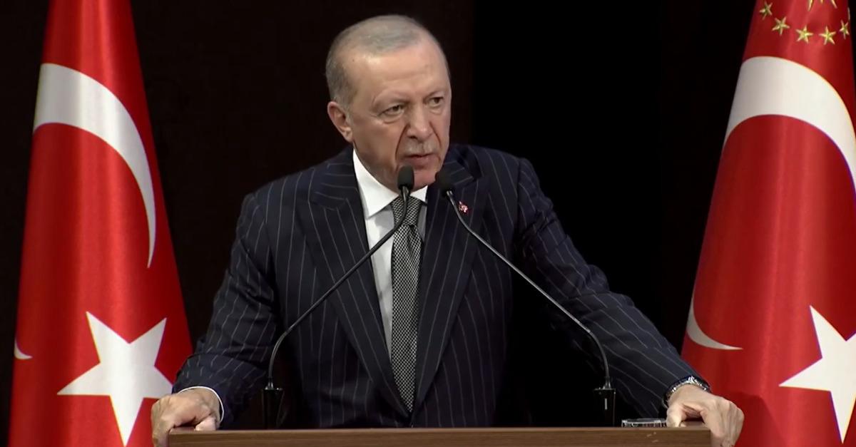 Rasim Arı ve Mesut &Ouml;zarslan AK Parti de! Erdoğan partilileri uyardı: "Bazı arkadaşlarımız da bu ters akıntıya kapılıyor" 2