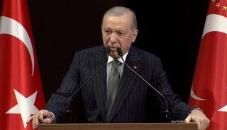 Erdoğan AK Partilileri uyardı: "Kendi arkadaşlarımızın bir kısmı da bu ters akıntıya kapılıyor"