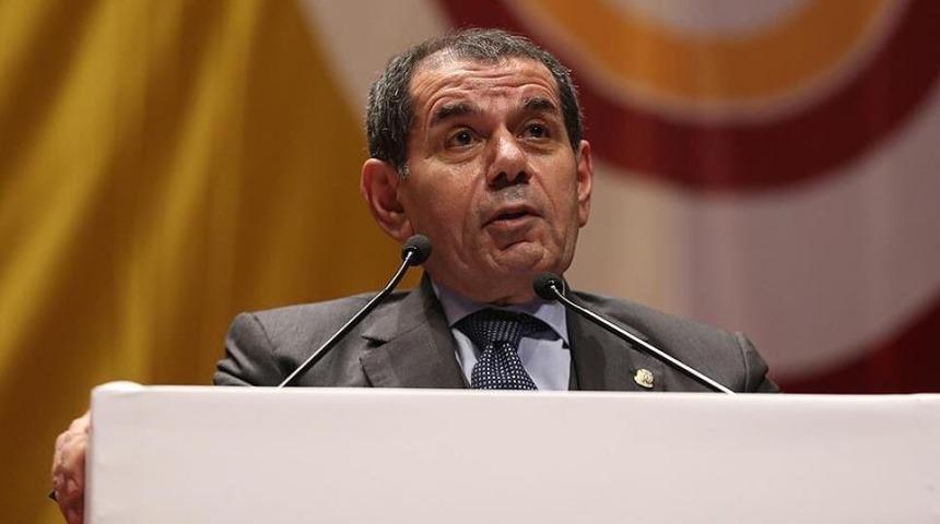 Dursun Özbek'ten bayrak açıklaması