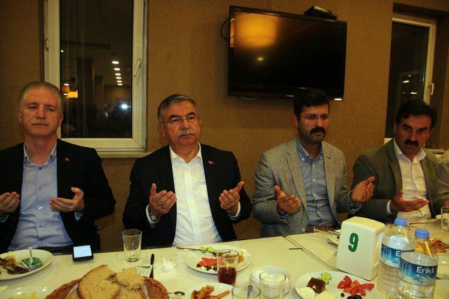 Milli Eğitim Bakanı Yılmaz Sivas'ta