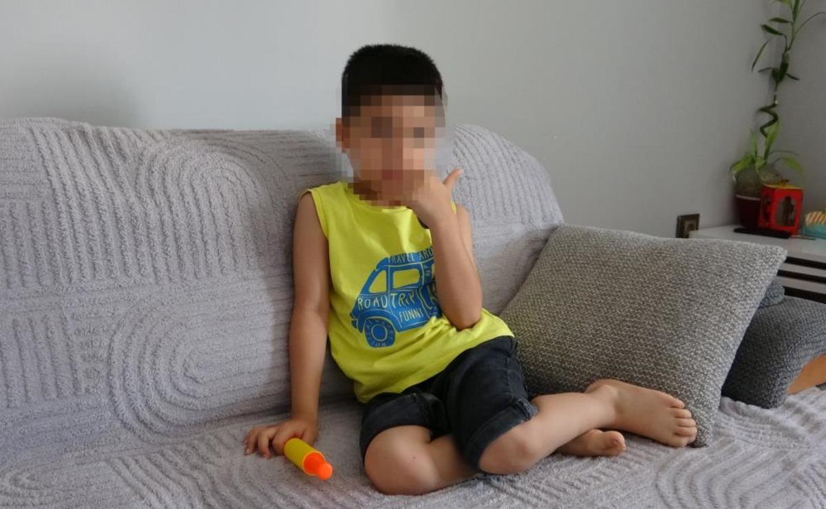 Mersin de otizmli &ccedil;ocuğa şiddet kamerada: &Ouml;ğretmen tutuklandı 2