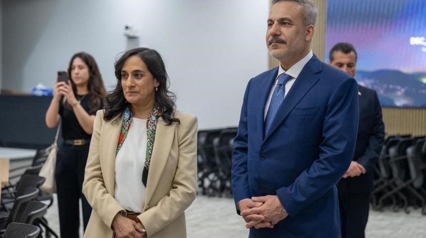 Dışişleri Bakanı Fidan&rsquo;dan Kanada&rsquo;da n&uuml;kleer tesis ziyareti