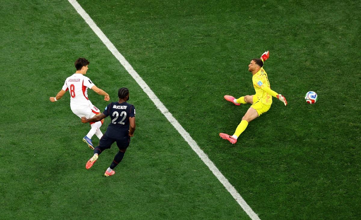 24 yıllık hasreti T&uuml;rkiye-ABD ma&ccedil;ında Arda G&uuml;ler bitirdi! 1