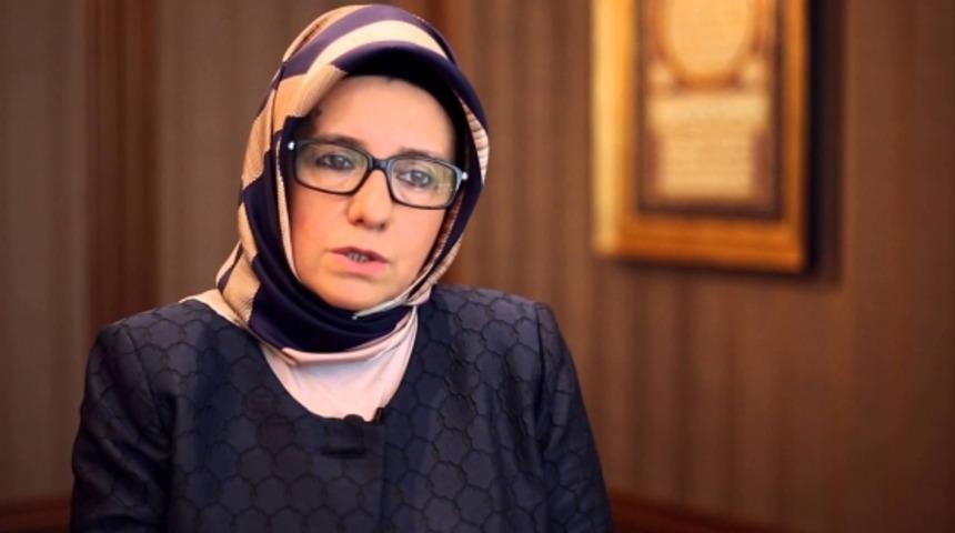 Yeni Şafak yazarı Fatma Barbarosoğlu: Davul sesi şehrin ruhuna uygun değil