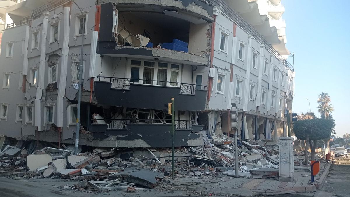 T&uuml;rkiye nin deprem haritası 13 yıl sonra değişti! &lsquo;Yeni rakam olduk&ccedil;a ciddi  3