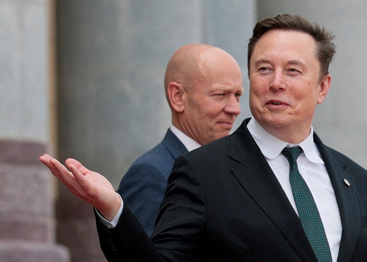 Elon Musk mobil operat&ouml;rlere rakip mi oluyor? Starlink i&ccedil;in yeni plan ortaya &ccedil;ıktı 1