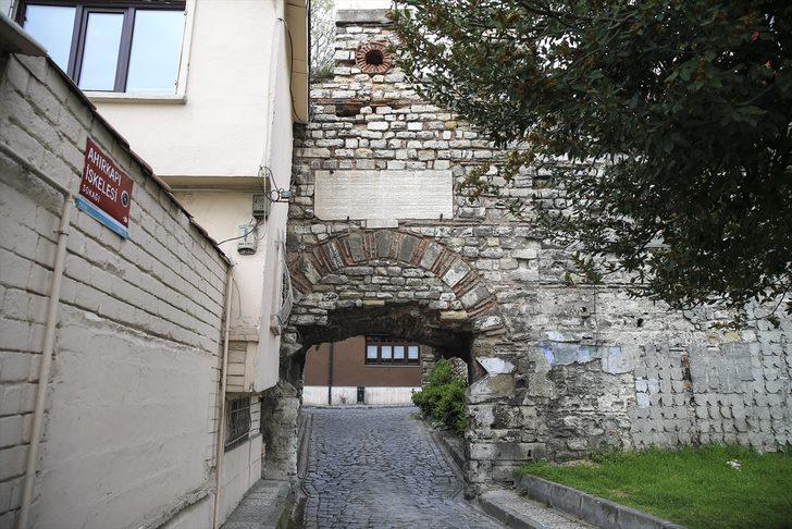  Semt isimlerinde yaşayan kapılar G2