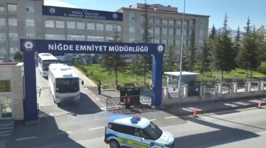 17 yıldır aranan cinayet h&uuml;k&uuml;ml&uuml;s&uuml; yakalandı