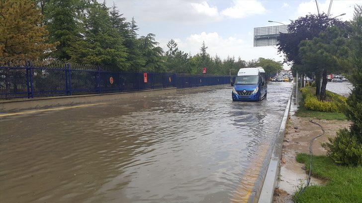 Ankara'yı kuvvetli yağış ve dolu vurdu G1