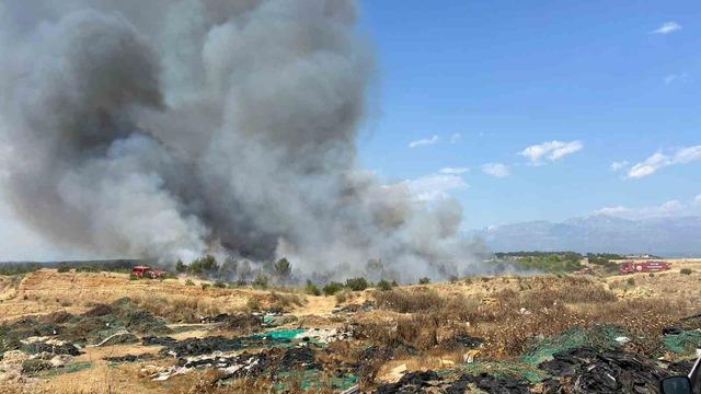 Aksu&rsquo;da orman yangınına havadan ve karadan m&uuml;dahale 2