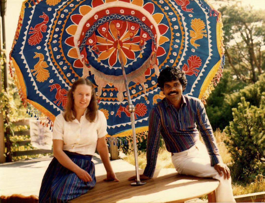 Kehanete inanıp bisikletle aşkını aramaya &ccedil;ıktı