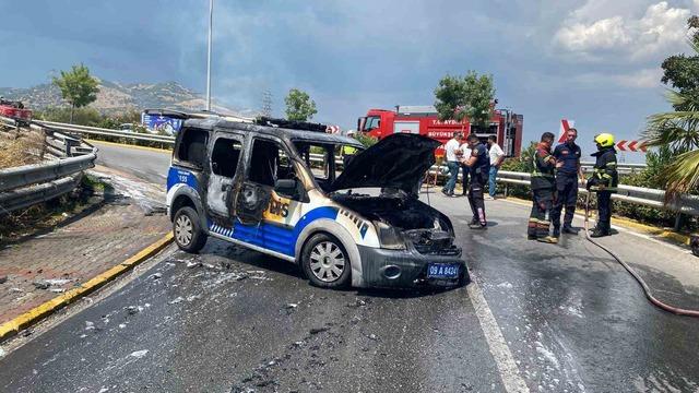 Polis aracı alevlere teslim oldu 1