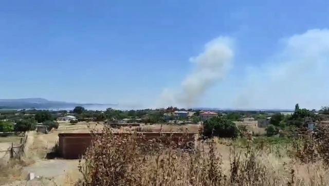 &Ccedil;anakkale&rsquo;de tarım arazisinde yangın 3