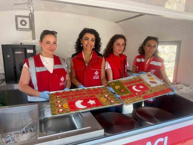 Vatandaşlara aşure ikramı 1
