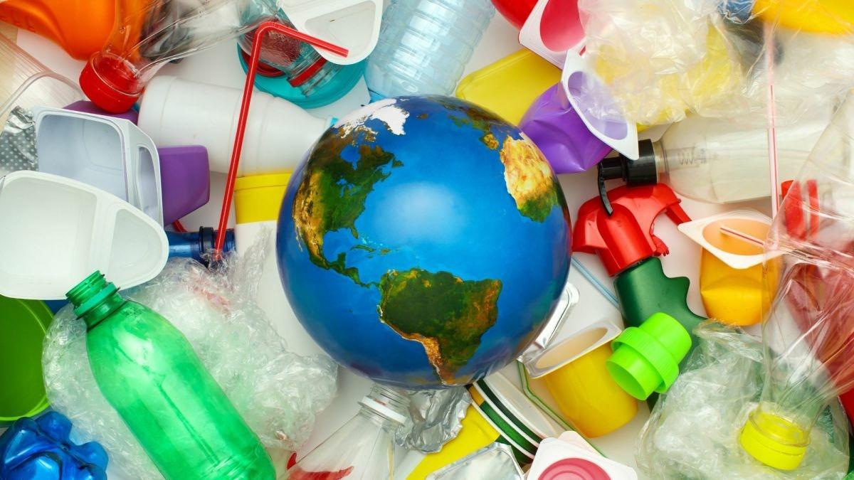 Geri d&ouml;n&uuml;ş&uuml;m kutularına attığımız plastikler ger&ccedil;ekten d&ouml;n&uuml;ş&uuml;yor mu? 4