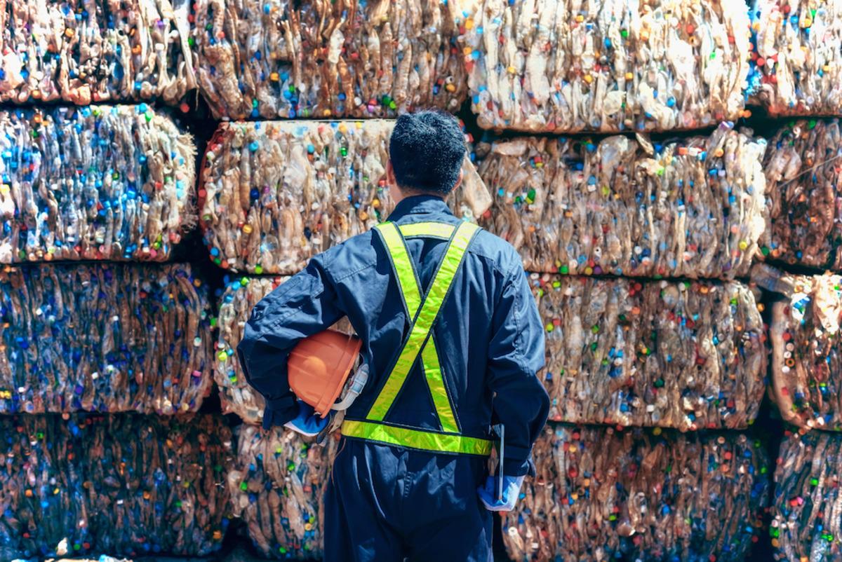 Geri d&ouml;n&uuml;ş&uuml;m kutularına attığımız plastikler ger&ccedil;ekten d&ouml;n&uuml;ş&uuml;yor mu? 6