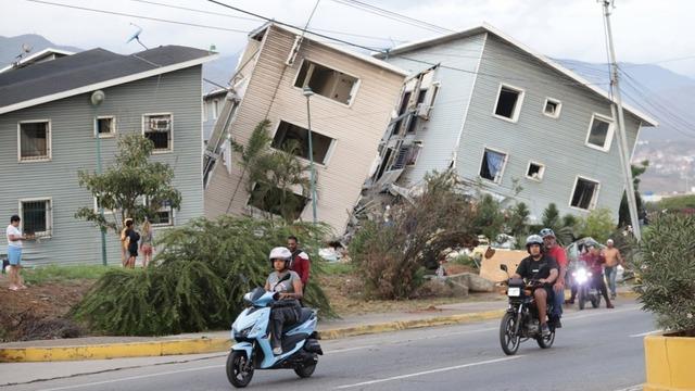 Venezuela’daki depremlerde can kaybı 920’ye yükseldi