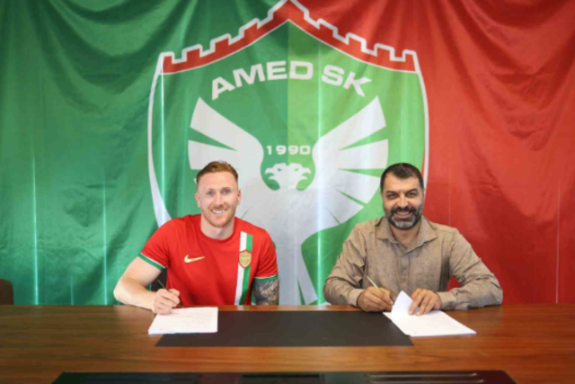 Amed Sportif Faaliyetler'den sürpriz transfer! David Bates’i resmen açıklandı