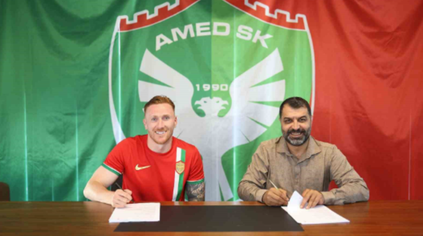 Amed Sportif Faaliyetler'den s&uuml;rpriz transfer! David Bates&rsquo;i resmen a&ccedil;ıklandı 