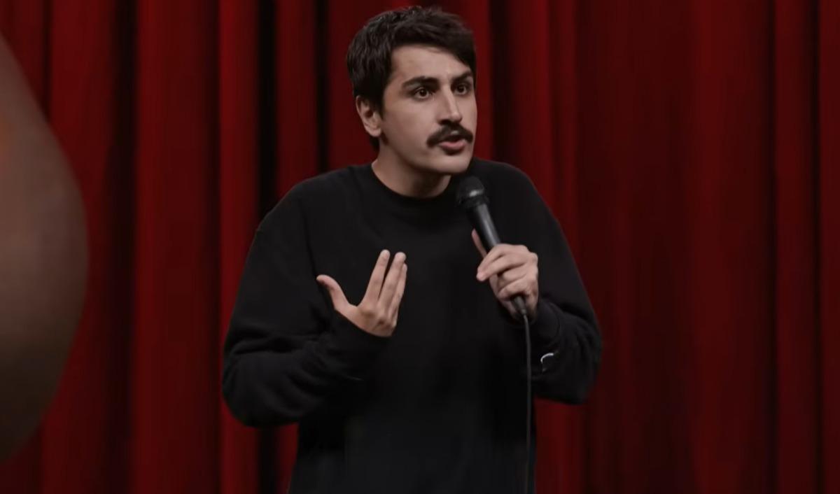 Komedyen Deniz G&ouml;ktaş g&ouml;sterisi i&ccedil;in X te erişim engeli! 1