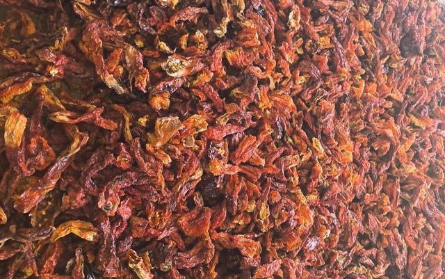 Tescilli Kale Biberi tatar ve cips olarak damakları şenlendiriyor 4