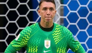 Muslera hocasını &ccedil;ılgına &ccedil;evirdi! "Yanıma gelip &ccedil;ıkmak istedi"