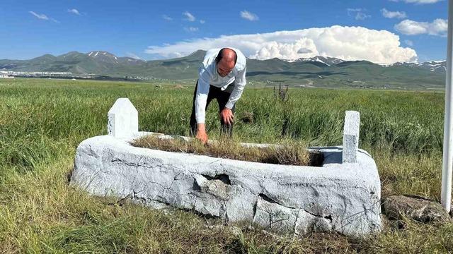 149 yıldır Erzurum Ovası&rsquo;nda n&ouml;bet tutan şehide vefa 5