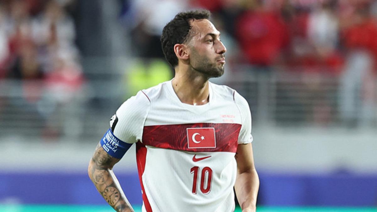 &Uuml;lkeye d&ouml;ner d&ouml;nmez paylaştı! Hakan &Ccedil;alhanoğlu ndan beklenen a&ccedil;ıklama geldi 2