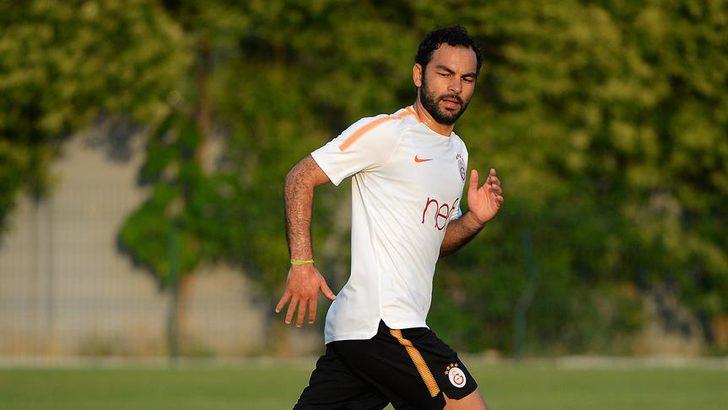 Galatasaraylı yıldız Selçuk İnan Başakşehir'e gidiyor G2