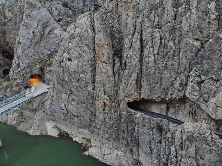 Dünyanın en zor taş yolu 132 yılda tamamlandı  G1