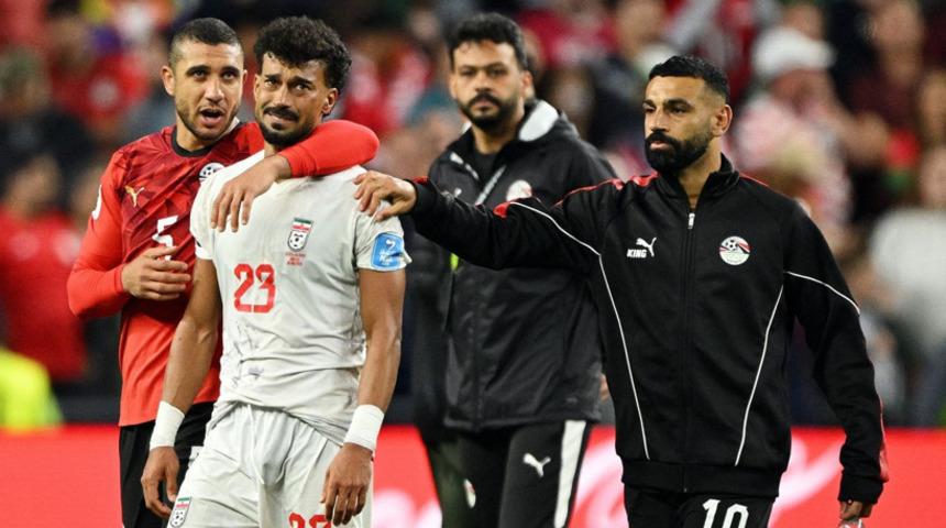 D&uuml;nya Kupası'nda İran dramı! Ma&ccedil; sonu  g&ouml;zyaşları: Ka&ccedil;an penaltı, direk, uzatmada VAR kabusu...