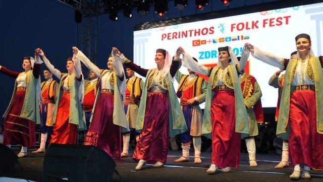 Tekirdağ da Perinthos Folkfest renkli g&ouml;r&uuml;nt&uuml;lere sahne oldu 3