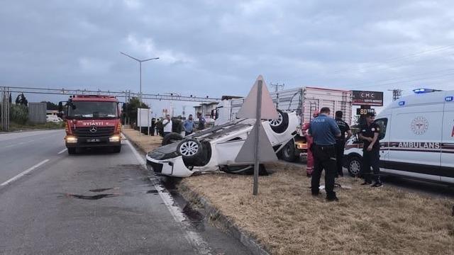 D&ouml;rtyol&rsquo;da takla atan otomobilin s&uuml;r&uuml;c&uuml;s&uuml; yaralandı 1