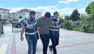 &Ouml;nce darp etti ardından t&uuml;fekle vurarak &ouml;ld&uuml;rd&uuml;