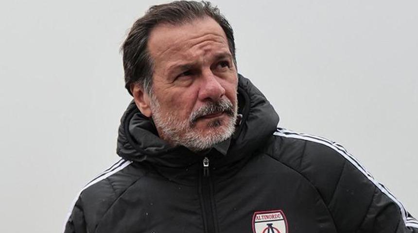 Eski milli futbolcu Yusuf Şimşek&rsquo;in acı g&uuml;n&uuml;