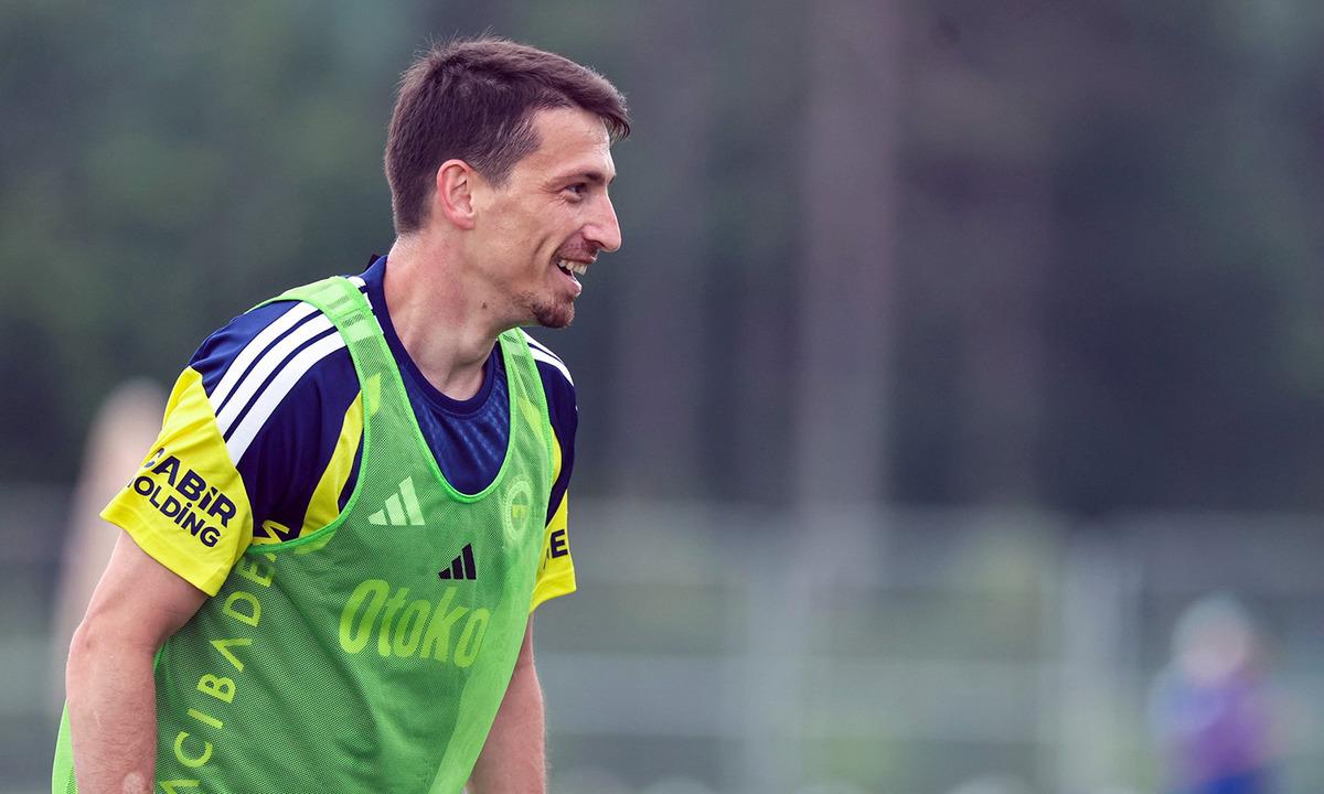 Fenerbah&ccedil;e itiraz etmişti! Tahkim Kurulu ndan Mert Hakan kararı 2