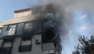 Antalya&rsquo;da 4 katlı apartmanda yangın! 