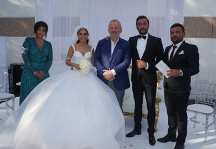 Paris'te evlendiler, balayı için Kato Dağı'na geldiler G1