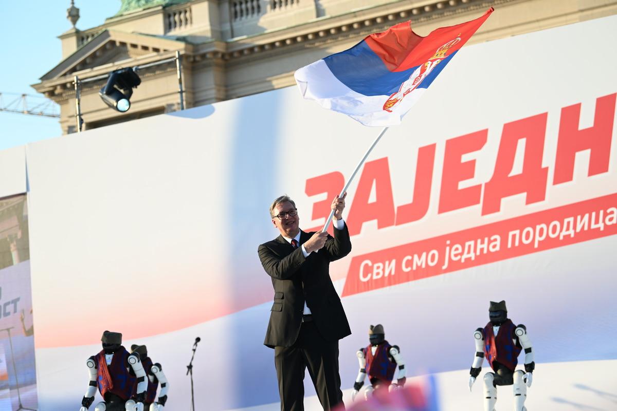 Sırbistan Cumhurbaşkanı Vucic istifa edeceğini duyurdu 2