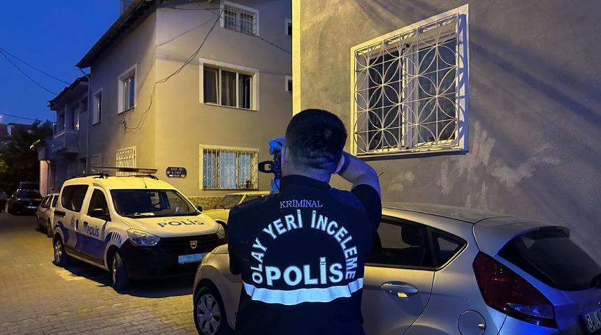 Acı olay! Balkondan d&uuml;şen kadın hayatını kaybetti