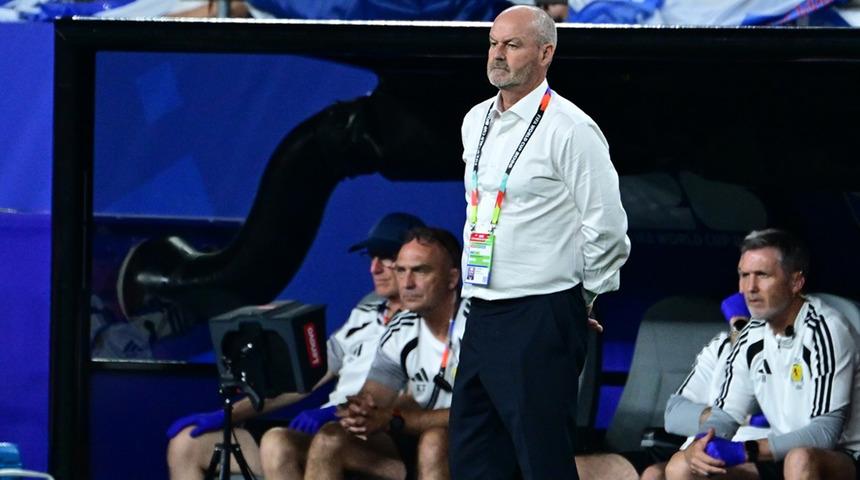 D&uuml;nya Kupası'na veda eden İsko&ccedil;ya'da Steve Clarke d&ouml;nemi sona erdi!