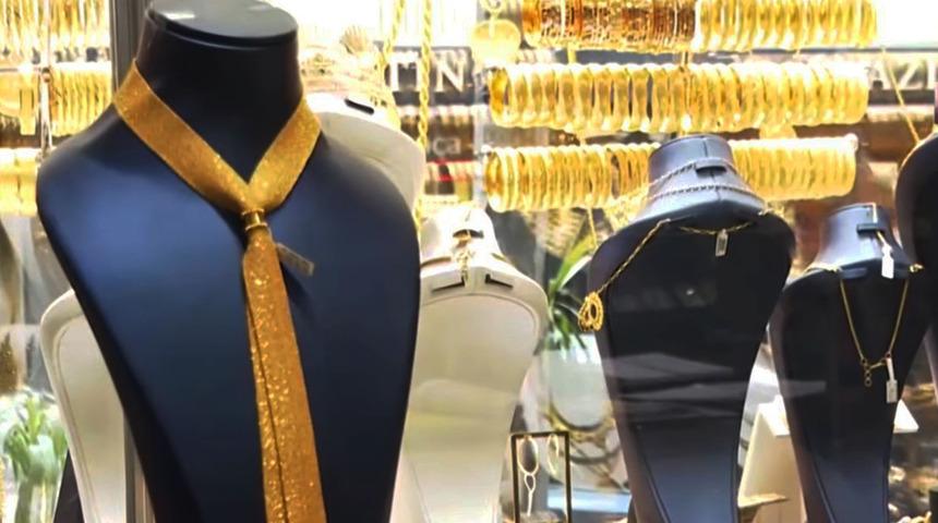 Altın kravat d&ouml;nemi başladı: Fiyatı dudak u&ccedil;uklattı
