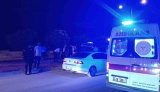 Yolcu otob&uuml;s&uuml; ile hafif ticari ara&ccedil; &ccedil;arpıştı: 3 yaralı